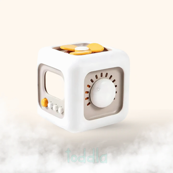 Montessori Busy Cube